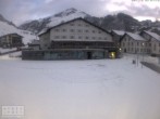 Archiv Foto Webcam Stuben am Arlberg - Blick auf das Après Post Hotel 06:00