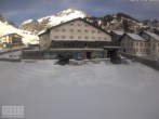 Archiv Foto Webcam Stuben am Arlberg - Blick auf das Après Post Hotel 13:00