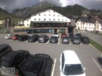 Archiv Foto Webcam Stuben am Arlberg - Blick auf das Après Post Hotel 15:00