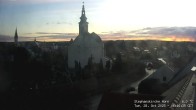 Archiv Foto Webcam Stephanskirche in Horn - Niederösterreich 05:00