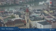 Archiv Foto Webcam Passau: Blick von der Veste Oberhaus auf Donau und Altstadt 15:00