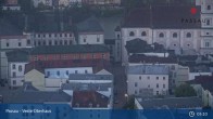 Archiv Foto Webcam Passau: Blick von der Veste Oberhaus auf Donau und Altstadt 05:00