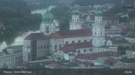 Archiv Foto Webcam Passau: Blick von der Veste Oberhaus auf Donau und Altstadt 02:00
