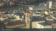 Archiv Foto Webcam Passau: Blick von der Veste Oberhaus auf Donau und Altstadt 06:00