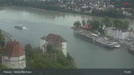 Archiv Foto Webcam Passau: Blick von der Veste Oberhaus auf Donau und Altstadt 14:00