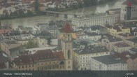 Archiv Foto Webcam Passau: Blick von der Veste Oberhaus auf Donau und Altstadt 06:00