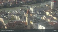 Archiv Foto Webcam Passau: Blick von der Veste Oberhaus auf Donau und Altstadt 08:00
