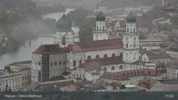 Archiv Foto Webcam Passau: Blick von der Veste Oberhaus auf Donau und Altstadt 16:00