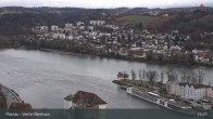 Archiv Foto Webcam Passau: Blick von der Veste Oberhaus auf Donau und Altstadt 14:00