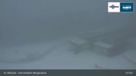 Archiv Foto Webcam St. Michael - Blick Bergstation Sonnenbahn Gondel 06:00