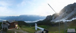 Archiv Foto Webcam Axams: Blick vom Birgitzköpflhaus 05:00