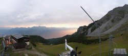 Archived image Webcam Axams: View Birgitzköpflhaus 05:00