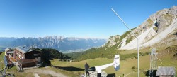 Archived image Webcam Axams: View Birgitzköpflhaus 15:00