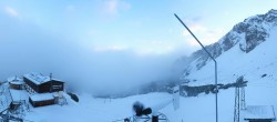 Archived image Webcam Axams: View Birgitzköpflhaus 06:00