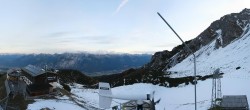 Archiv Foto Webcam Axams: Blick vom Birgitzköpflhaus 06:00