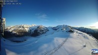 Archiv Foto Webcam Aletsch Arena: Grosser Aletschgletscher (Eggishorn) 05:00