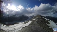 Archiv Foto Webcam Aletsch Arena: Grosser Aletschgletscher (Eggishorn) 17:00