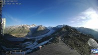 Archiv Foto Webcam Aletsch Arena: Grosser Aletschgletscher (Eggishorn) 05:00