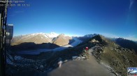 Archiv Foto Webcam Aletsch Arena: Grosser Aletschgletscher (Eggishorn) 07:00