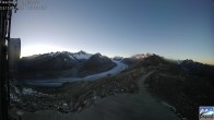 Archiv Foto Webcam Aletsch Arena: Grosser Aletschgletscher (Eggishorn) 17:00