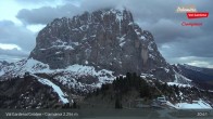 Archiv Foto Webcam Gröden - Ausblick Ciampinoi 02:00