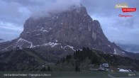 Archiv Foto Webcam Gröden - Ausblick Ciampinoi 04:00