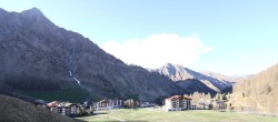 Archiv Foto Webcam Samnaun: Blick auf das Dorf 17:00