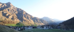 Archiv Foto Webcam Samnaun: Blick auf das Dorf 05:00