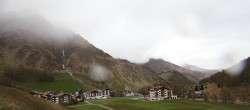 Archiv Foto Webcam Samnaun: Blick auf das Dorf 13:00