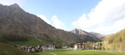 Archiv Foto Webcam Samnaun: Blick auf das Dorf 17:00