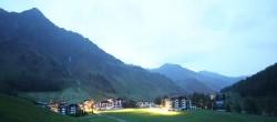 Archiv Foto Webcam Samnaun: Blick auf das Dorf 03:00