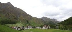 Archiv Foto Webcam Samnaun: Blick auf das Dorf 13:00