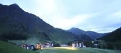 Archiv Foto Webcam Samnaun: Blick auf das Dorf 03:00