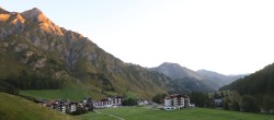 Archiv Foto Webcam Samnaun: Blick auf das Dorf 05:00
