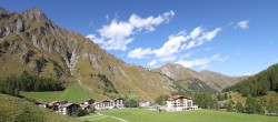 Archiv Foto Webcam Samnaun: Blick auf das Dorf 13:00