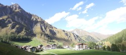 Archiv Foto Webcam Samnaun: Blick auf das Dorf 15:00