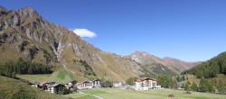 Archiv Foto Webcam Samnaun: Blick auf das Dorf 13:00