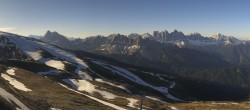 Archiv Foto Webcam Brixen Plose: Lift 06:00