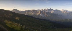 Archiv Foto Webcam Brixen Plose: Lift 05:00