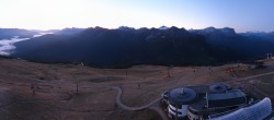 Archiv Foto Webcam Kronplatz Bruneck: Panorama 06:00