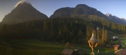 Archiv Foto Webcam Ristorante Mondschein (Sappada) 05:00