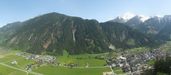 Archived image Webcam Mayrhofen im Zillertal: Zimmereben 13:00