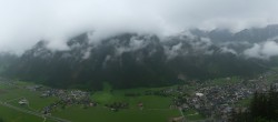 Archived image Webcam Mayrhofen im Zillertal: Zimmereben 11:00
