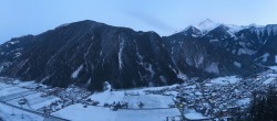 Archiv Foto Webcam Mayrhofen im Zillertal: Blick vom Gasthof Zimmereben 15:00