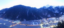 Archiv Foto Webcam Mayrhofen im Zillertal: Blick vom Gasthof Zimmereben 06:00