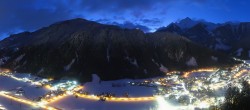 Archiv Foto Webcam Mayrhofen im Zillertal: Blick vom Gasthof Zimmereben 05:00