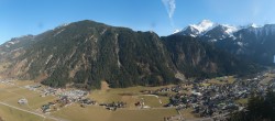 Archiv Foto Webcam Mayrhofen im Zillertal: Blick vom Gasthof Zimmereben 13:00