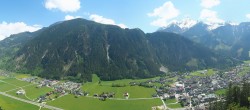 Archiv Foto Webcam Mayrhofen im Zillertal: Blick vom Gasthof Zimmereben 11:00