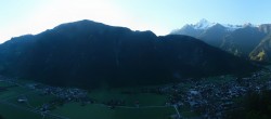 Archiv Foto Webcam Mayrhofen im Zillertal: Blick vom Gasthof Zimmereben 06:00