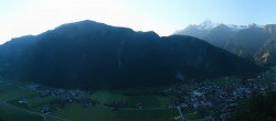 Archiv Foto Webcam Mayrhofen im Zillertal: Blick vom Gasthof Zimmereben 06:00